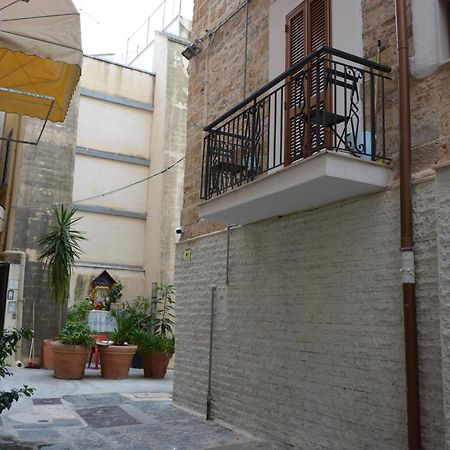 Dimora Del Carmine Hotel Bari Luaran gambar