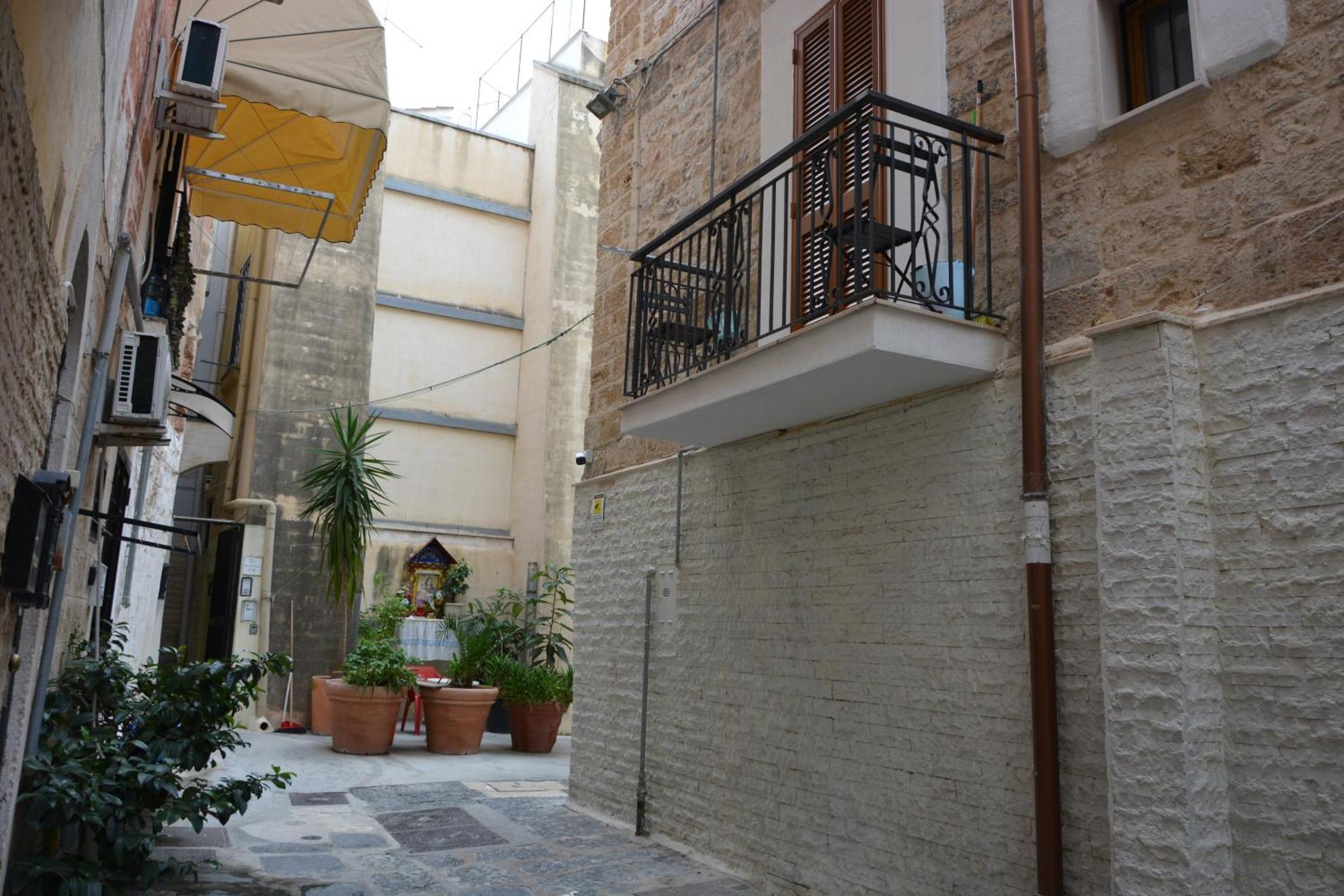 Dimora Del Carmine Hotel Bari Luaran gambar