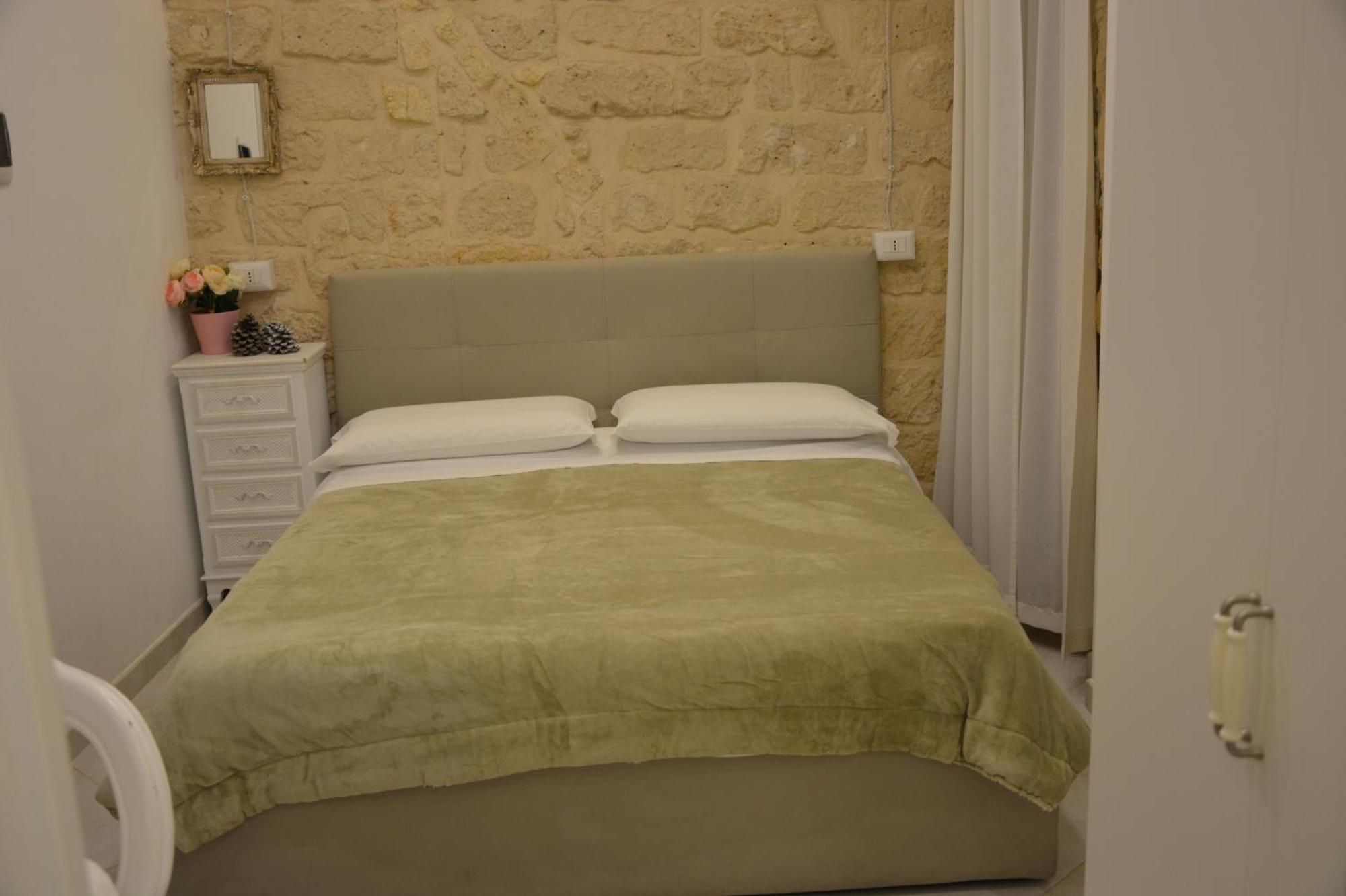 Dimora Del Carmine Hotel Bari Luaran gambar